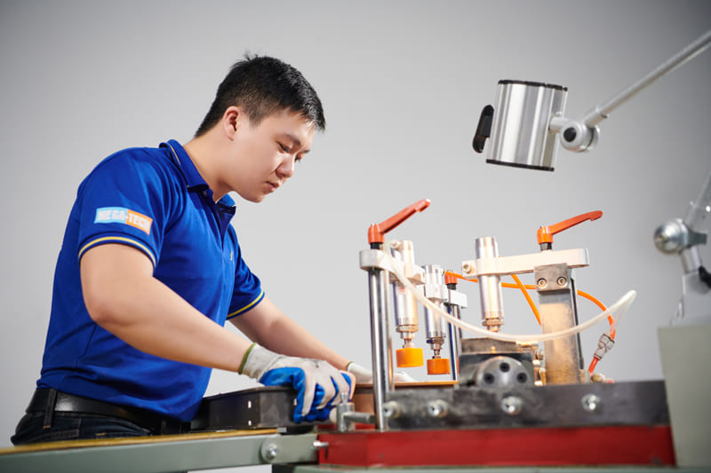 Hướng dẫn dùng máy ép góc nhôm CNC Faster