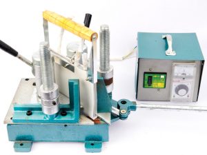 Máy hàn cửa nhựa cầm tay 1