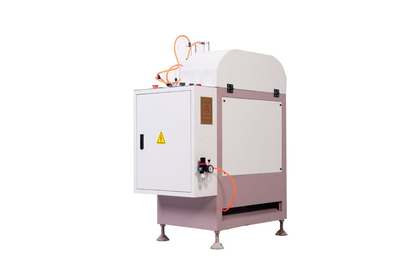 Phần sau máy thiết kế gọn gàng