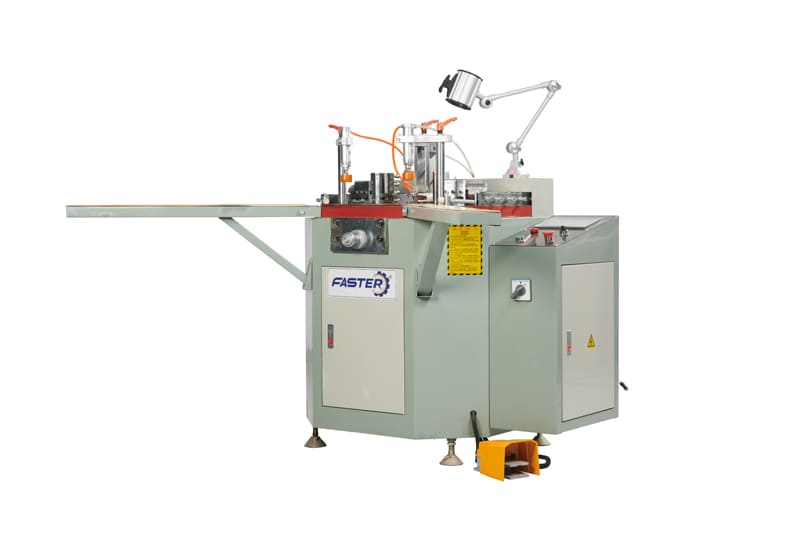 Máy ép góc CNC Faster - Hiệu năng mạnh mẽ