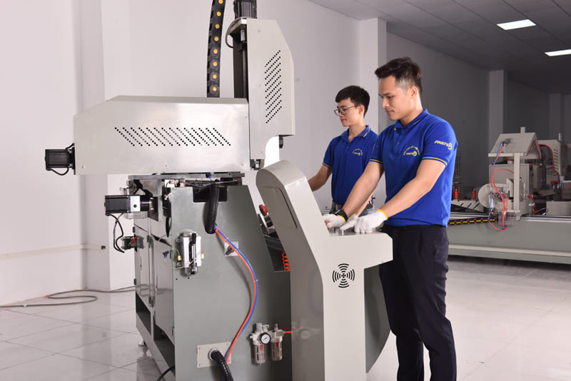 Hướng dẫn sử dụng máy khoét khoá