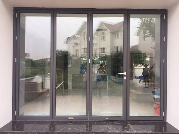 Cửa 4 cánh nhôm xingfa hệ 55