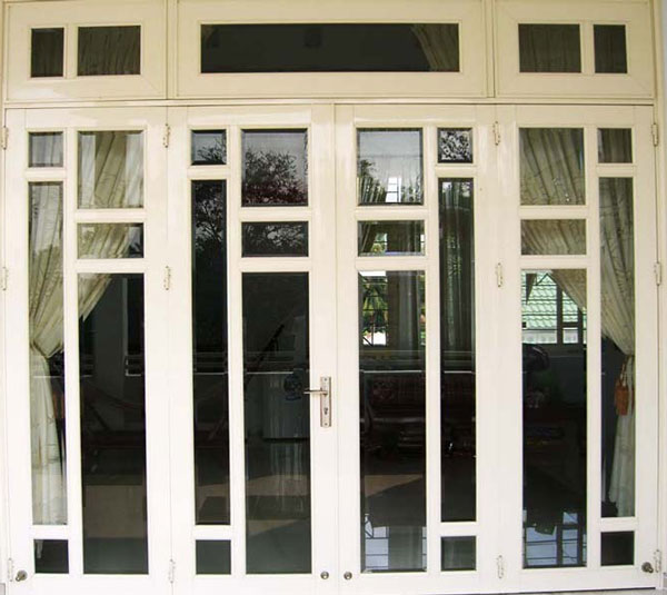 Cửa nhôm kính thủy lực chia ô