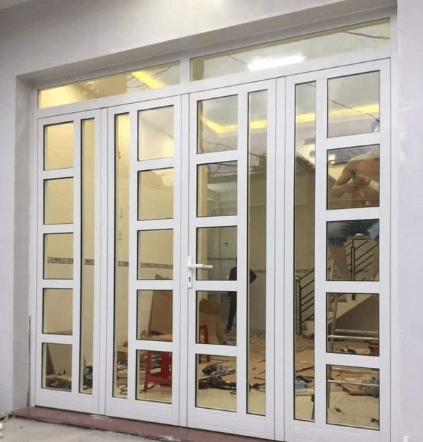 Cửa nhôm phòng khách chia ô