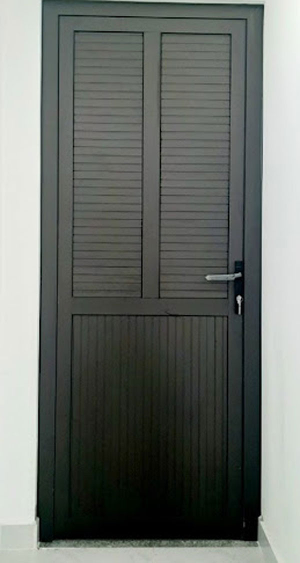 Cửa pano nguyên cánh