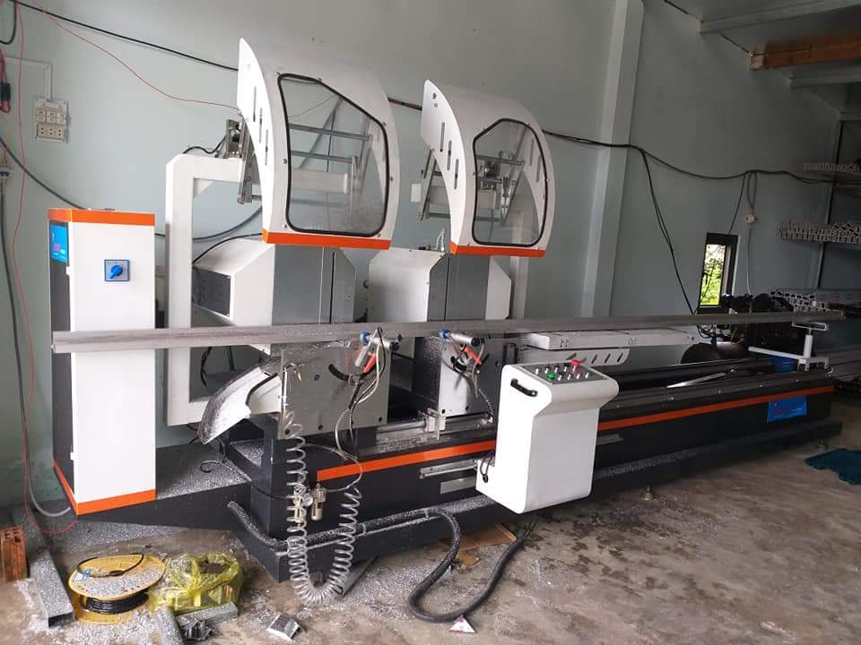mua máy cắt nhôm 2 đầu loại nào