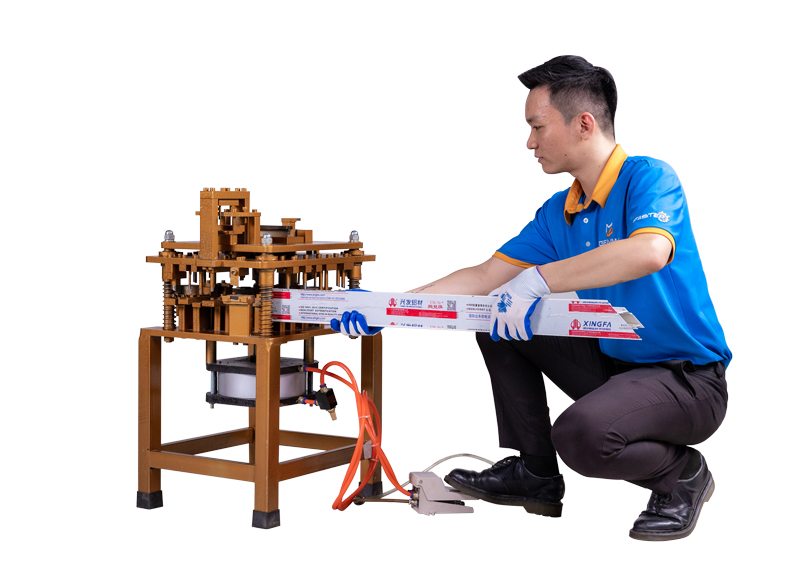  máy đột dập nhôm