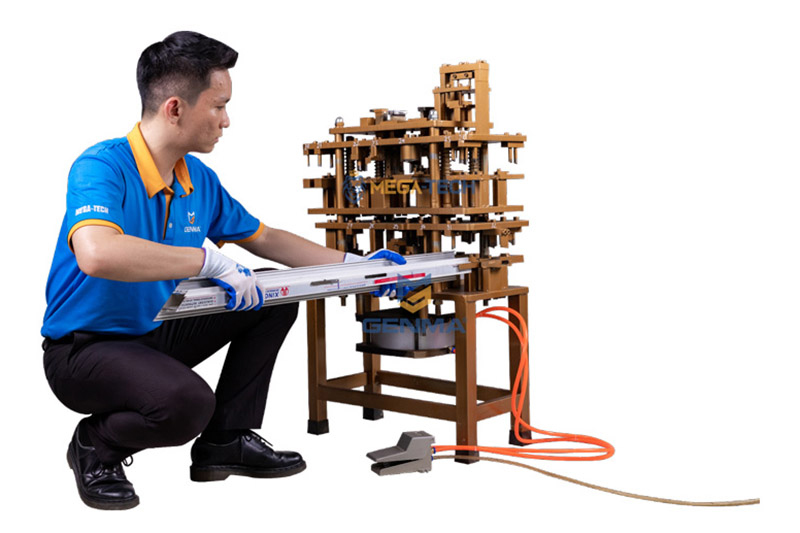 máy đột dập nhôm cỏ