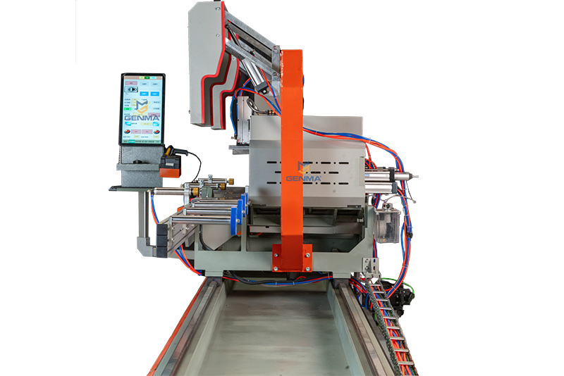 Máy cắt nhôm CNC