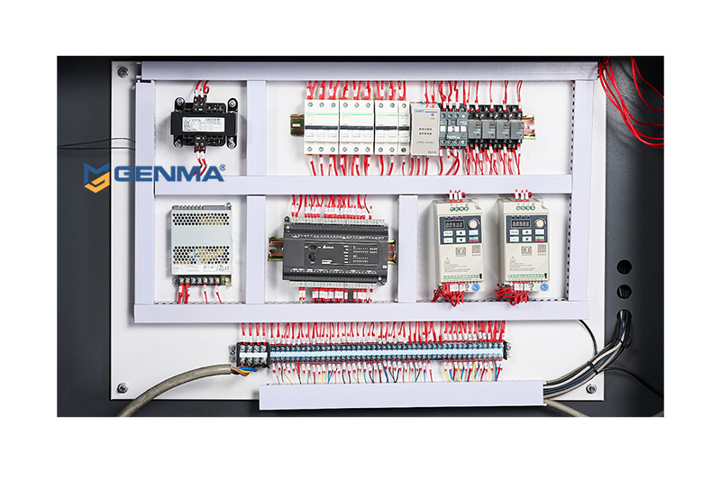 Máy uốn vòm nhôm CNC 25 tấn Faster 7