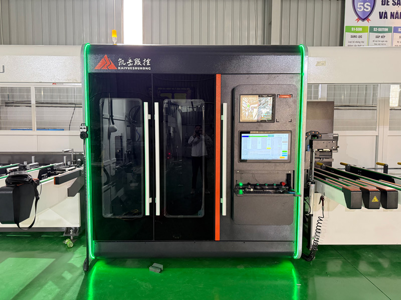 Trạm gia công nhôm trung tâm Kaiue K7000+13