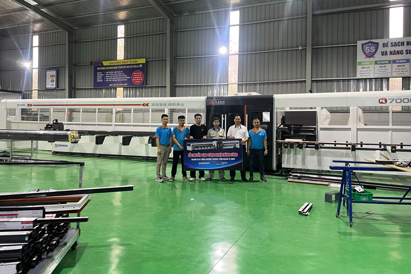 Trạm gia công nhôm trung tâm Kaiue K7000+12