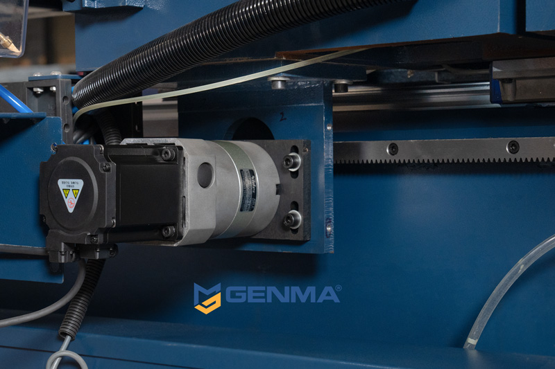 Máy cắt nhôm 2 đầu CNC Meisheng MS 550 CNC 10